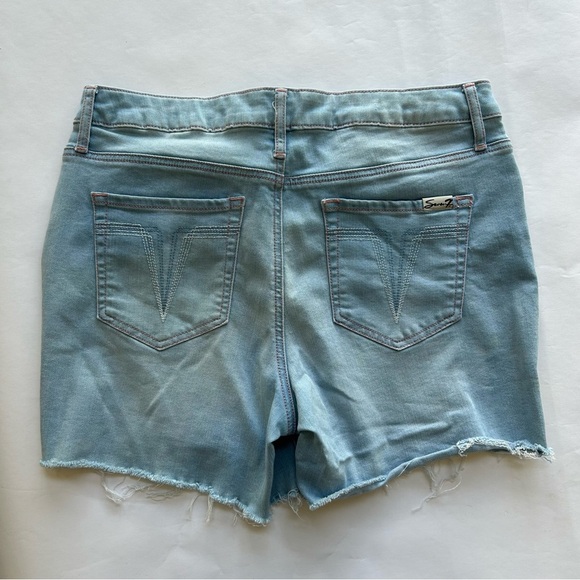 Seven7 Weekend Raw Hem Stretch Denim Shorts Icy2 Blue Rainbow Stripes Women’s 10 - Picture 2 of 7